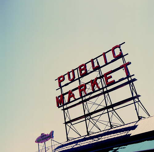 The Pike Place Market since, Seattle. Circa 2007.

Yashica Mat-LM